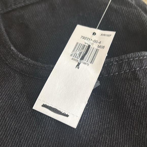 Old Navy Black High-Rise Denim Shorts nwt - Picture 8 of 9